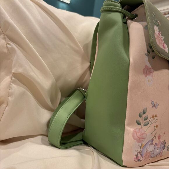 Loungefly X Disney Winnie The Pooh Eeyore Tigger Florals Mini Backpack NWT 🌼🌸 - Picture 5 of 9